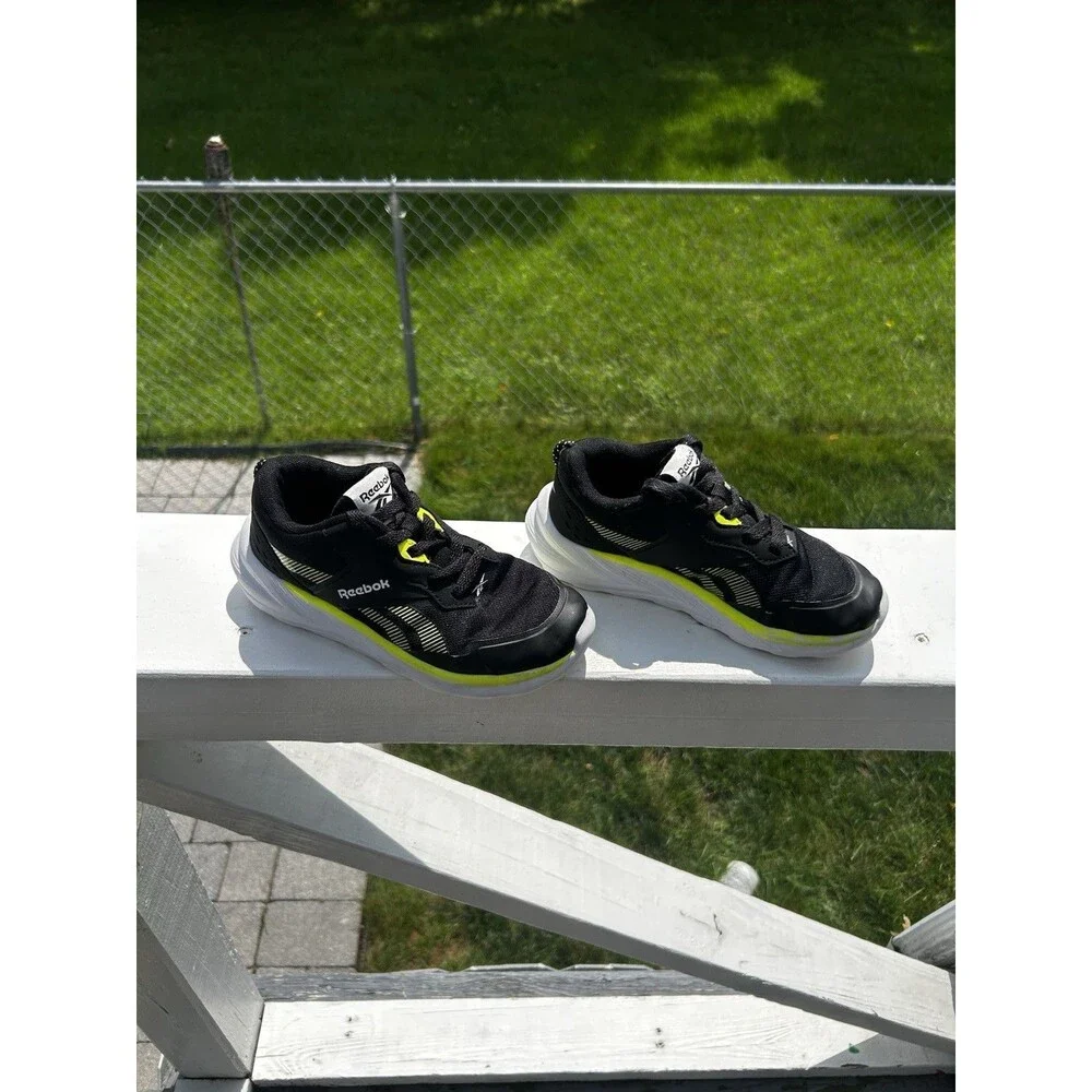 Reebok Boys Running Shoes Black Neon Yellow Size 1K